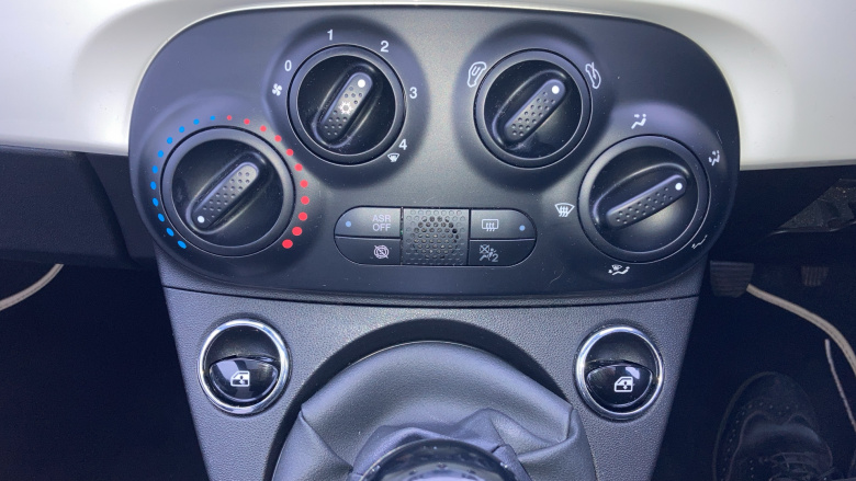 Fiat 500 1.0 Mild Hybrid Dolcevita [Part Leather] 3dr Petrol Hatchback